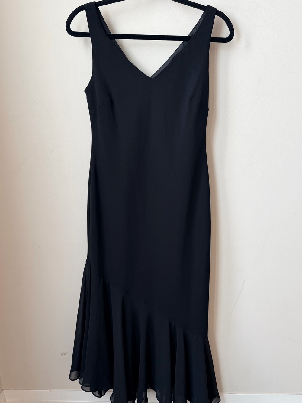 LBD Evan-Picone Black Asymmetrical Ruffle Hem Dress Classic Minimalist Quiet Lux
